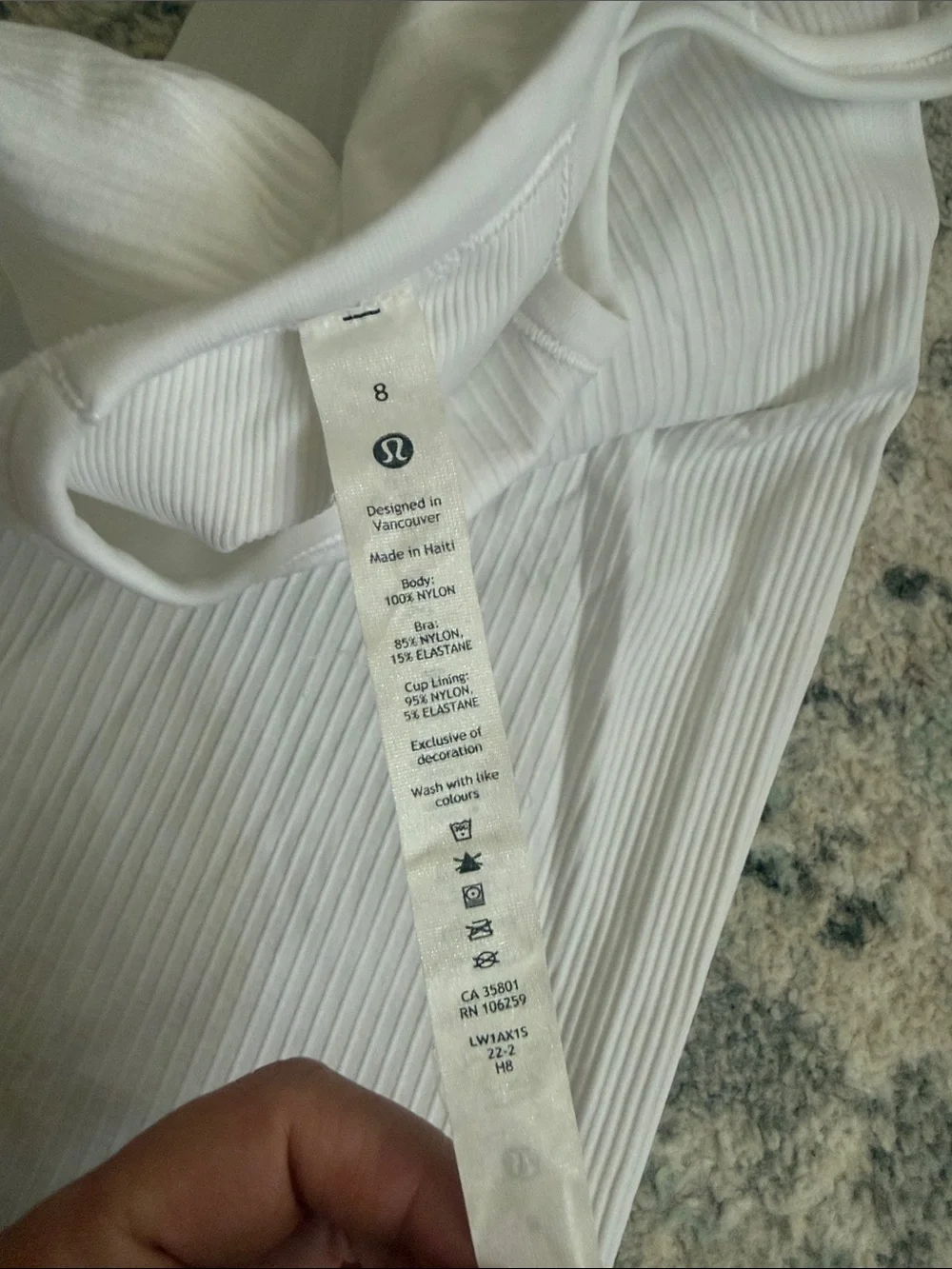 lululemon athletica excellent size